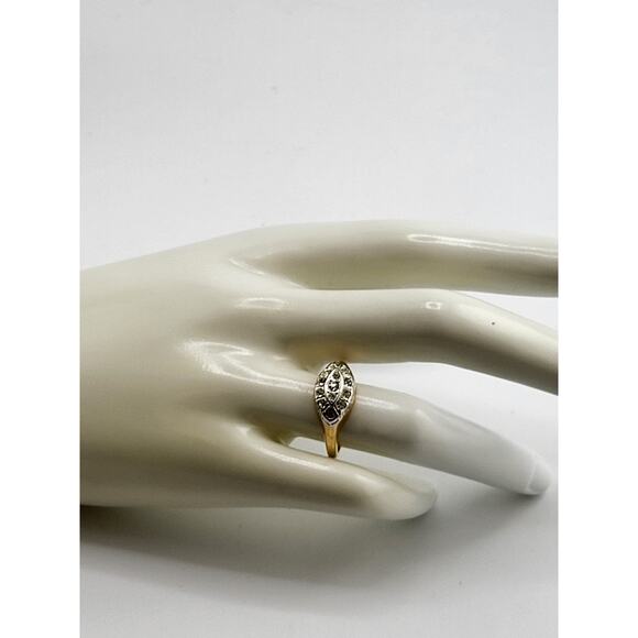 Vintage 18K HGE Gold Ring Marquise Cluster Clear Stones Size 6.75 - Picture 2 of 8